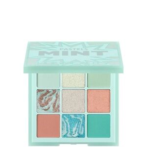 Huda Pastels Mint Eyeshadow Palette